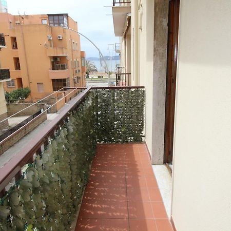 Family Apartment On The Beach Alguer Exterior foto